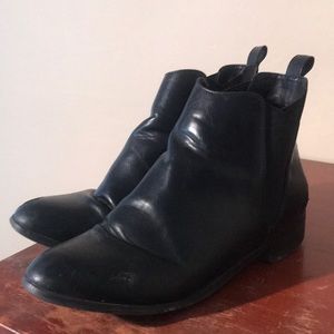 Matt & Nat vegan leather booties